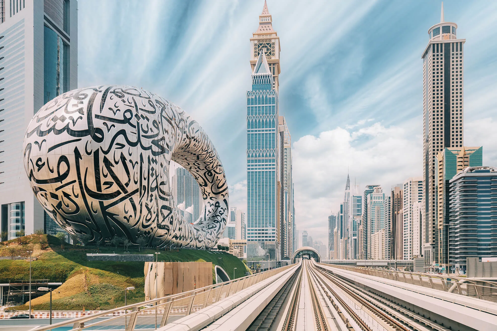 Cover image for Best Things to Do and Places to Visit in Dubai: Your Ultimate Guide