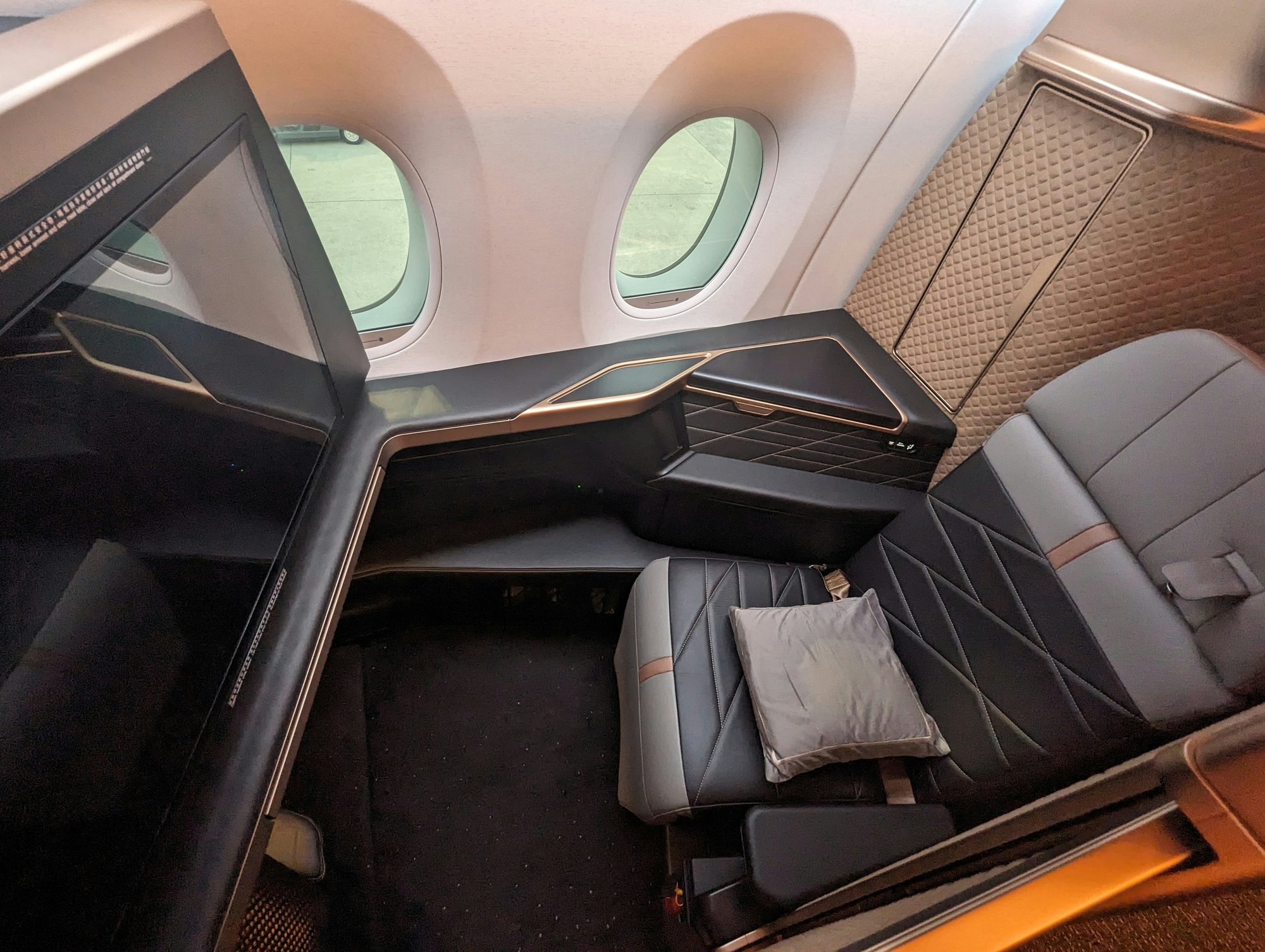 Cover image for Starlux Airlines Business Class Review